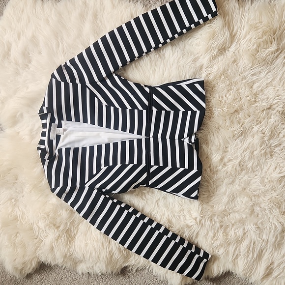 H&M black and white structured blazer size 6 - Picture 6 of 14